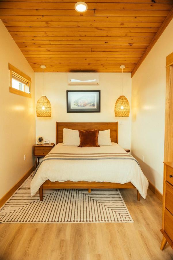 The Lodge At 58* North Кинг-Салмон Экстерьер фото